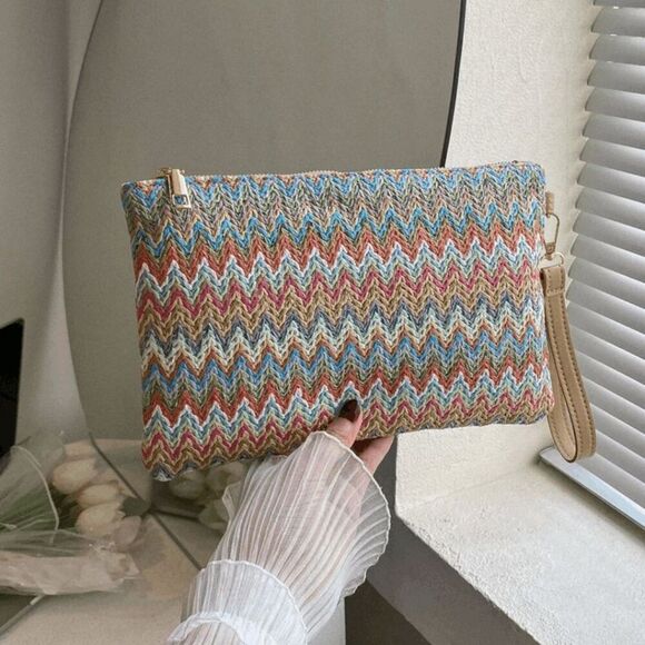 2/$30 *Brand New* Ladies Crochet Clutch Bag - Picture 2 of 8